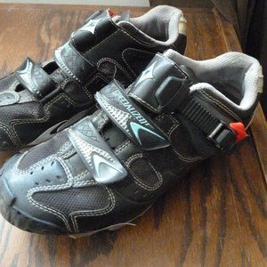 Shimano Cycling/Spin shoes size 39 US 6.5